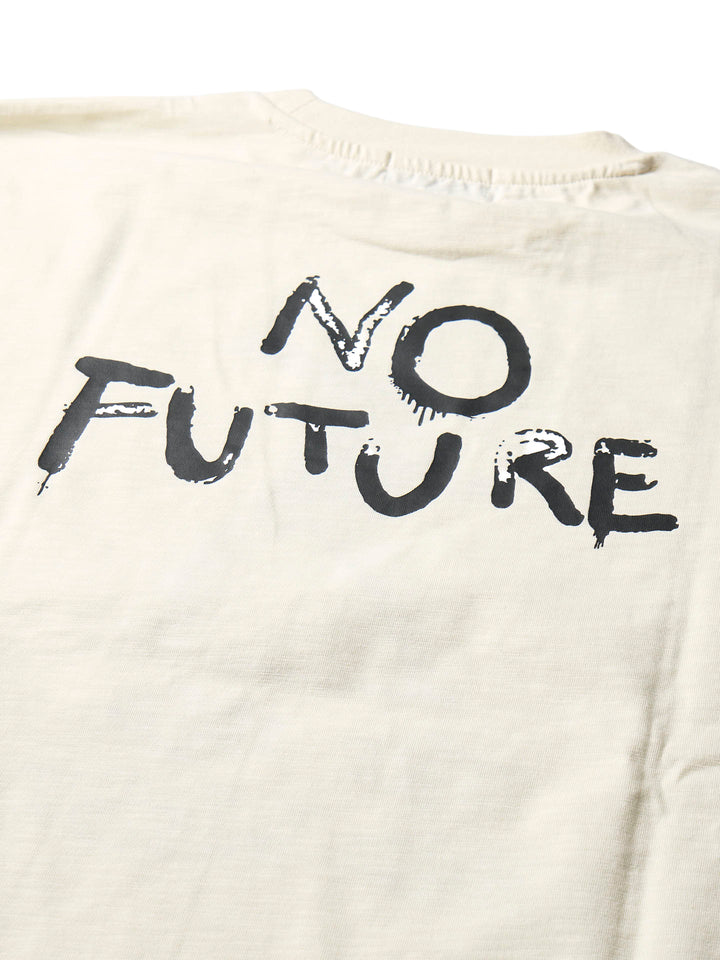 【NEW】Love is in the airTシャツ