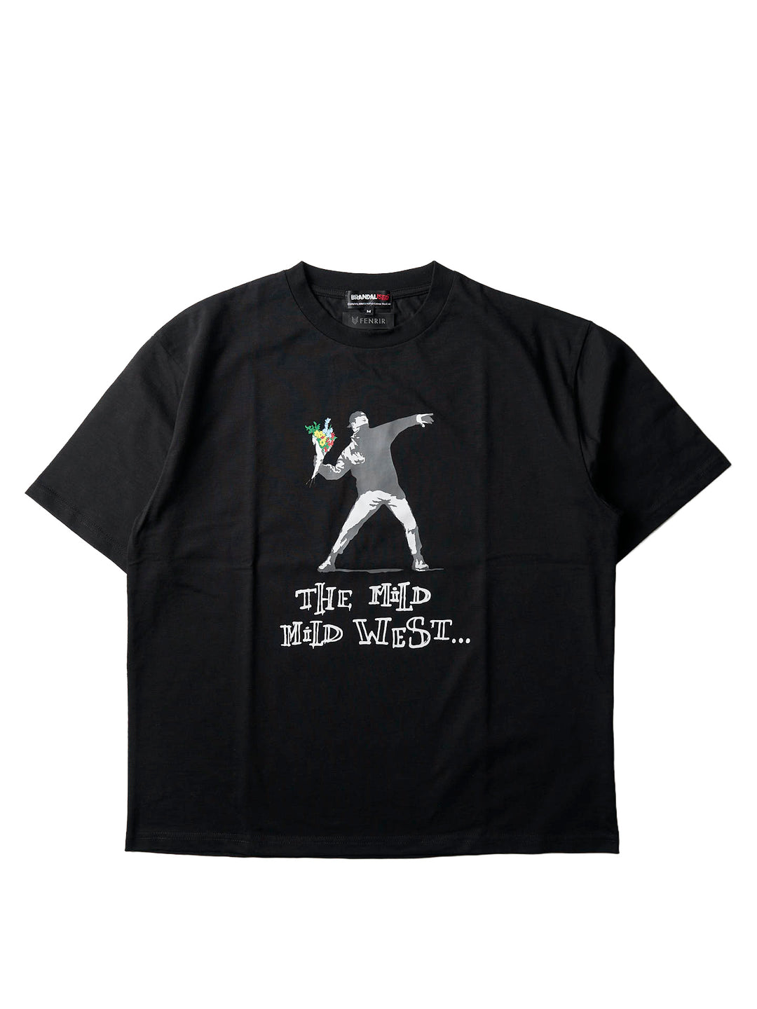 【NEW】Love is in the airTシャツ