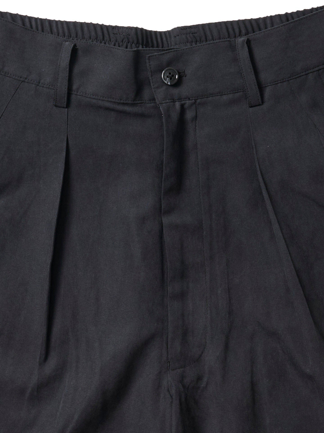 ツータックショートパンツ