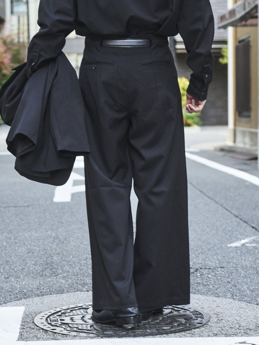 ワイドパンツ